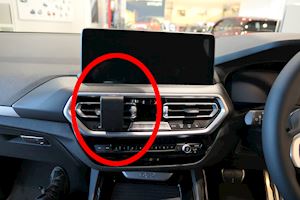 Brodit ProClip Centre mount for BMW X4 2022-2025, iX3 2023-2025 & X3 2022-2024 